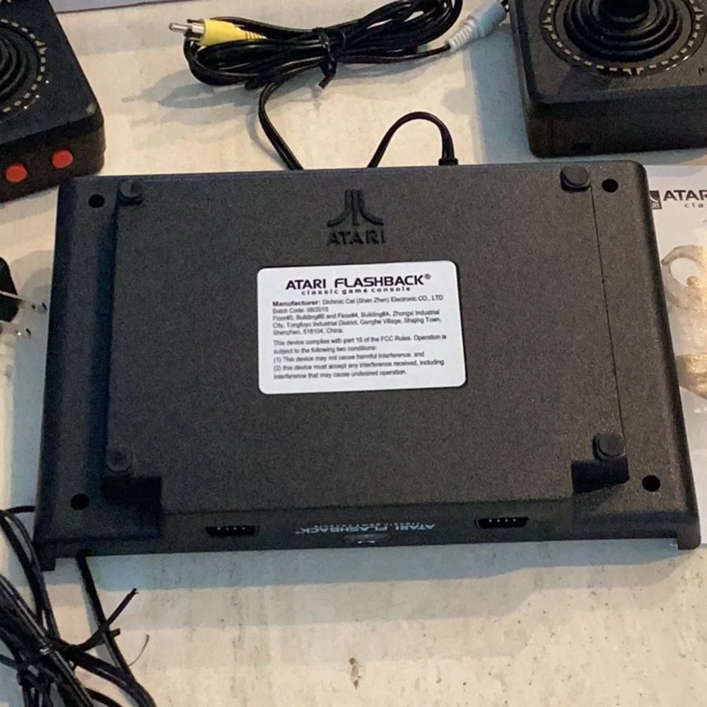Atari Flashback 6 Classic Game Console With 100 Games Built In